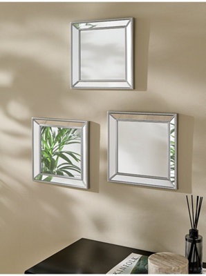 DEENZ Set Of 3 Square Mirror Silver Beaded Angled Bordered Frame Plastic & Clear Glass Metallics Collection Home Decoration Idea Elegant Looks Illusion Of Space Lights Miniature Lightweight 30 X 2 Cm - Image 3