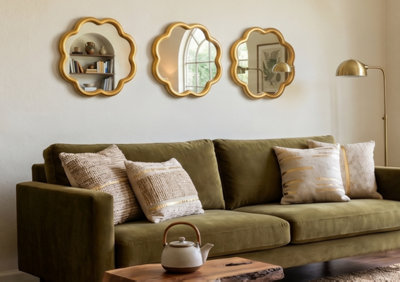 B&Q -  Pack Of 3 Gold Wavy Shape Round Wall Hanging Mirror Plastic Framed Home Décoration Gift Idea Large Display 25Cm Diameters.