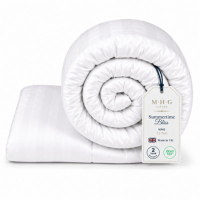 MHG Living 7.5 Tog Summer DuvetLightweight Striped Microfibre DuvetBreathable & Hypoallergenic from B&Q