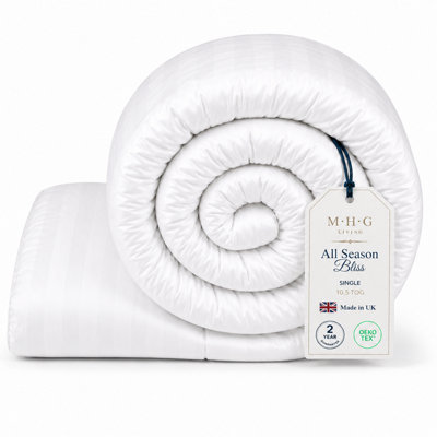 MHG Living 10.5 Tog All Season DuvetHotel Quality Striped Microfibre DuvetBreathable & HypoallergenicSingle from B&Q