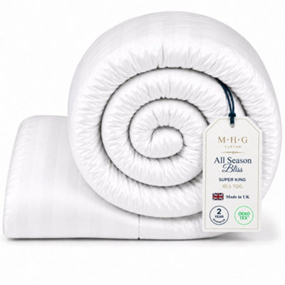 Mhg Living Tog All Season Duvet - Hotel Quality Striped Microfibre Duvet, Breathable & Hypoallergenic - Super King Size 10.5 B&Q