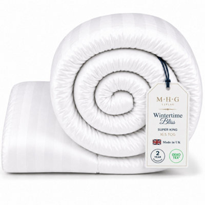 B&Q -  16.5 Tog Winter DuvetHotel Quality Striped Microfibre DuvetBreathable & HypoallergenicSuper King