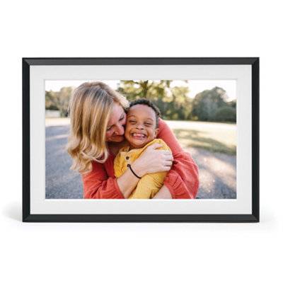 Aura Carver Mat (2022) 10.1 Inch Digital Photo Frame