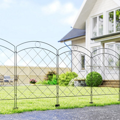 Outsunny 4Pcs Decorative Garden Fencing 43In X 11.4Ft Steel Border Edging from B&Q