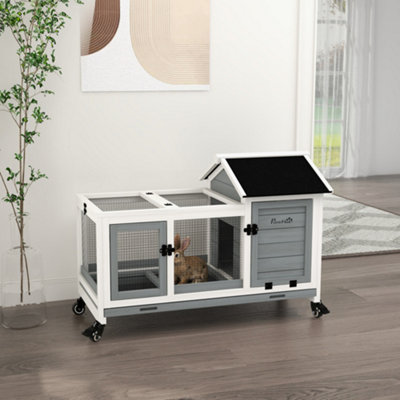 B&Q -  Rabbit HutchGuinea Pig Cage With WheelsOutdoor/indoorGrey