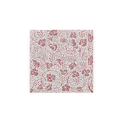 Purely Home Red Oak Leaves & Berries Glass Hot Pot StandHeat Resistant Non-Slip Trivet from B&Q