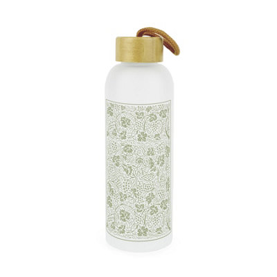 Purely Home Green Oak Leaves & Berries Glass Water Bottle With Bamboo Lid - Green - Image 3