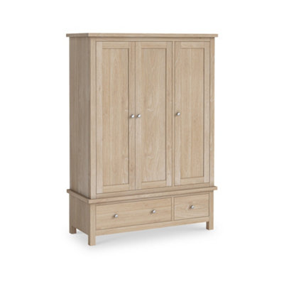 Farro Oak Triple Wardrobe With 2 DrawersBy Roseland Furniture from B&Q