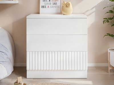 Flair Luca 3 Drawer Chest Ribbed White from B&Q