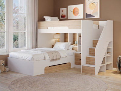 Rackhams White Greyson Staircase Triple Bunk Bed With Storage & Oak - Image 6