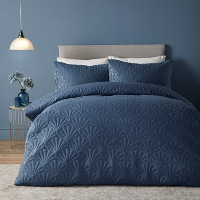 Serene Cavali Pinsonic Microfibre Duvet Cover Set from B&Q