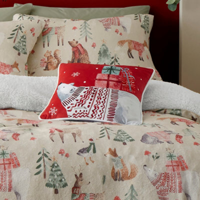 Julian Charles Red Christmas Polar Bear Velvet Cushion - One Size - Image 7