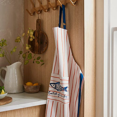 Ulster Weavers Catch Of The Day Cotton Apron from B&Q