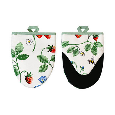 Ulster Weavers Strawberry Patch Microwave Mitts from B&Q