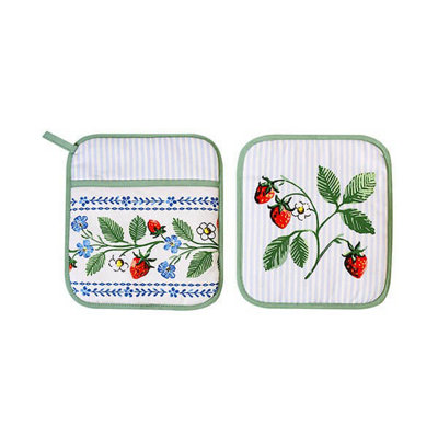 Ulster Weavers Strawberry Patch Pot Mitt from B&Q