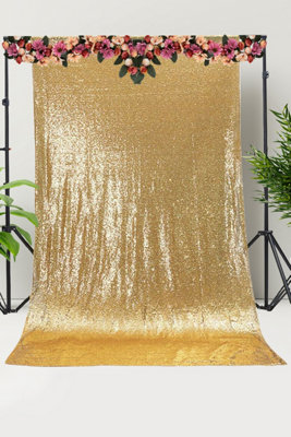 B&Q -  Shiny Fabric Sequin Backdrop Glitter CurtainGold4Ft X 9Ft