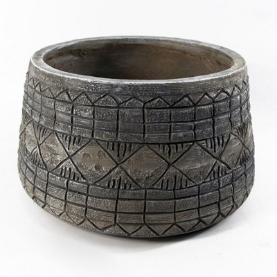 Leaf Large Planters Plant Pots Large Grey Gliese Embossed Planter 22Cm X 37Cm Botanik from B&Q