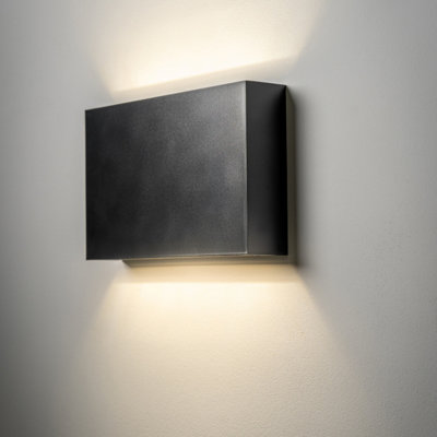 CGC Lighting Cgc Donna Black Slim Led Outdoor Wall Light Up And Down 4000K Natural White Ip65 from B&Q