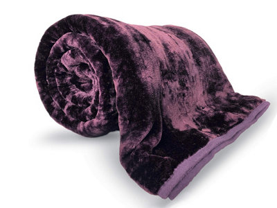 Pagnanno. Faux Fur Mink Throw Fluffy Warmth Bed Throws Flannel Fleece Blanket,(1AubergineKing 200X240Cm) from B&Q