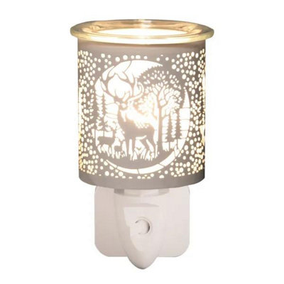 Aroma Electric Plug In Wax Melter 13Cm WhiteDeer Family from B&Q