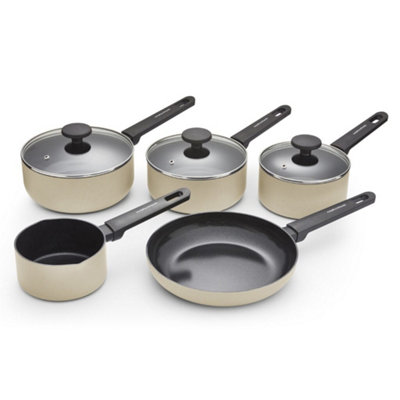 Morphy Richards Piece Recycled Aluminium Saucepan Set Size 5