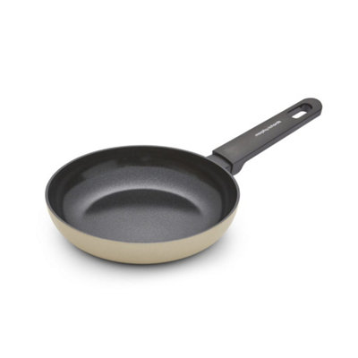 B&Q -  20Cm Recycled Aluminium Frying Pan Cream