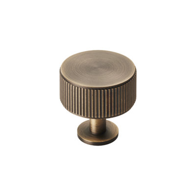 35mm Antique Brass Reeded Cabinet Knob from B&Q