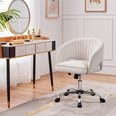 Yaheetech Accent Armchair With Tufted BarrelCream / Velvet from B&Q