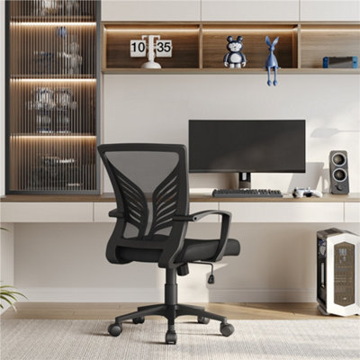 Yaheetech Adjustable Swivel Office Chair With Lumbar SupportBlack from B&Q