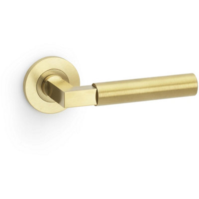 Loops Solid Brass Smooth Door Handle SetSatin Brass Angled Lever On Round Rose