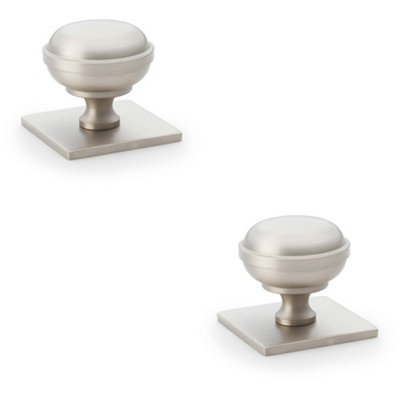 Loops 2 PackClassic Round Cabinet Door Knob & Matching BackplateSatin Nickel 34mm Handle from B&Q