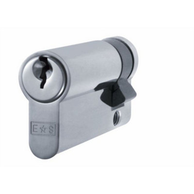 Loops 50mm Euro Single Cylinder Lock5 Pin Satin Chrome Fire Door Key Barrel from B&Q