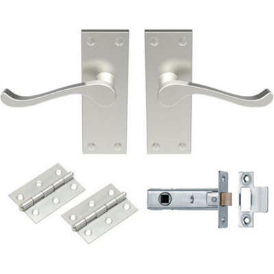Loops Victorian Scroll Door Handle & Latch PackSatin Nickel Lever On Plate Kit from B&Q