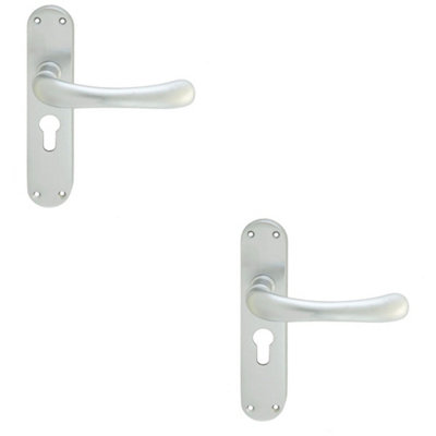 Loops 2 PackRounded Smooth Latch & Euro Lock Door HandleSatin Chrome Lever On Backplate from B&Q