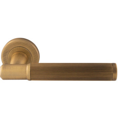 B&Q -  Premium Reeded Lines Door Handle SetAntique Bass Designer Lever Round Rose