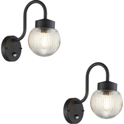 Loops 2 Pack Outdoor Textured Black Wall LightClear Ribbed Glass ShadeNon-Dimmable 10W Led E27 from B&Q