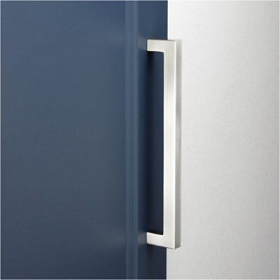 Loops Stylish 224mm Satin Nickel Cabinet Handle For Modern InteriorsKitchen Drawer Pull Handle from B&Q