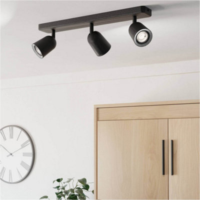 Loops Sleek Black Triple Led Ceiling Spotlight For Indoor UseModern Home Lighting Solution from B&Q