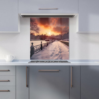 Warren Reed Designer A Snowy Walk In London Kitchen Splashback from B&Q