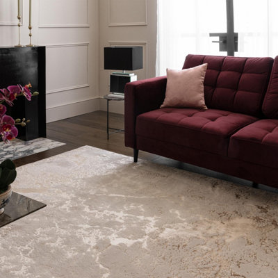 Furniturebox Uk Elysia Metallic Gold Lustre Rug 120X170 from B&Q