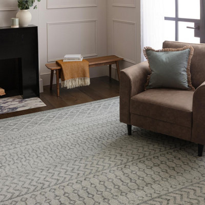 Furniturebox Uk Korra Grey Aztec Patterned Rug 200X290 from B&Q