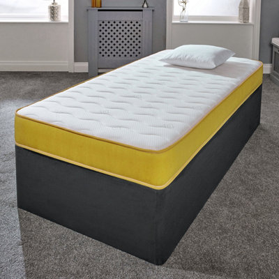 eXtreme Comfort Ltd Cooltouch Colours White Wave Hybrid Memory Foam & Pinna-Coil Innerspring Mattress With Yellow Border 4Ft6 Double from B&Q