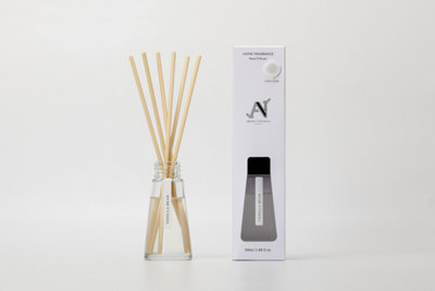 Aroma Naturals Diffuser 50Ml Vanilla Bean Home Fragrance Lasts Up To 4 Wks from B&Q