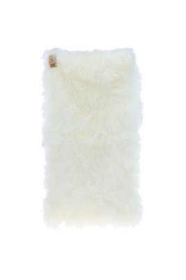 Fenland Sheepskin Fenland Natural & Luxury Real Lamb Wool RugIvory (120Cm X 60Cm) from B&Q
