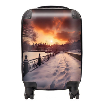 Warren Reed Designer A Snowy Walk In London SuitcaseMini Cabin from B&Q