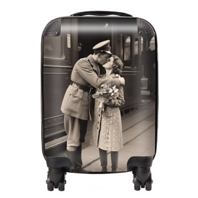 B&Q -  Time To Say Goodbye SuitcaseMini Cabin