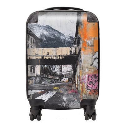 Warren Reed Designer Jasper Reed: 00013 SuitcaseMini Cabin from B&Q