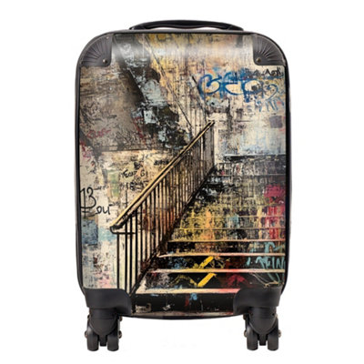 Warren Reed Designer Jasper Reed: 00026 SuitcaseMini Cabin from B&Q