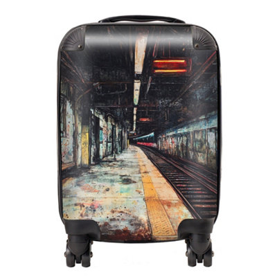 Warren Reed Designer Jasper Reed: 00029 SuitcaseMini Cabin from B&Q