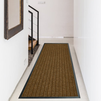Bedlooms Brown Rubber Mat 80X150Cm Anti-Slip Dirt Trapper Large HallwayGarage & Workshop Mat from B&Q
